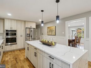 923 Hunt Drive, Yardley PA 19067