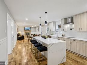 923 Hunt Drive, Yardley PA 19067