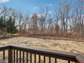 923 Hunt Drive, Yardley PA 19067