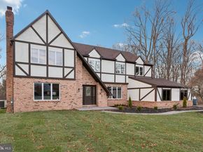 923 Hunt Drive, Yardley PA 19067