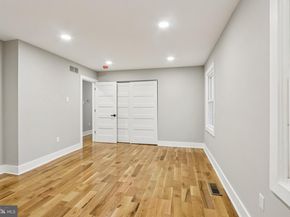 923 Hunt Drive, Yardley PA 19067