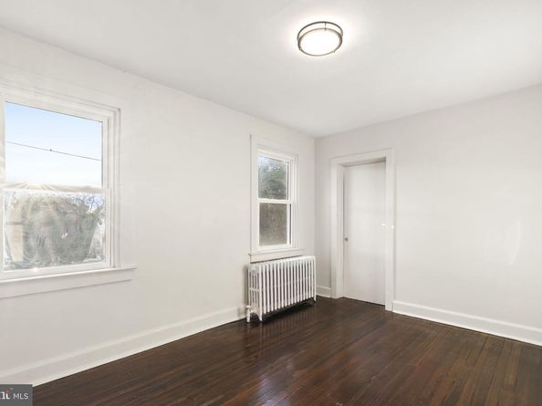 521 Blythe Avenue, Drexel Hill PA 19026