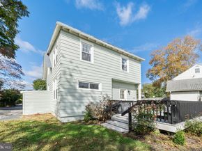 3810 Huey Avenue, Drexel Hill PA 19026