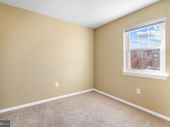 515 N York Road 1C, Willow Grove PA 19090