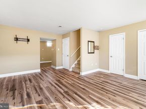 515 N York Road 1C, Willow Grove PA 19090