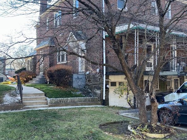 5725 Drexel Road E, Philadelphia PA 19131