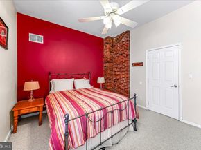 102 Church Street 402, Philadelphia PA 19106