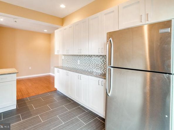 2501 Carpenter Street, Philadelphia PA 19146