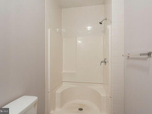 2501 Carpenter Street, Philadelphia PA 19146