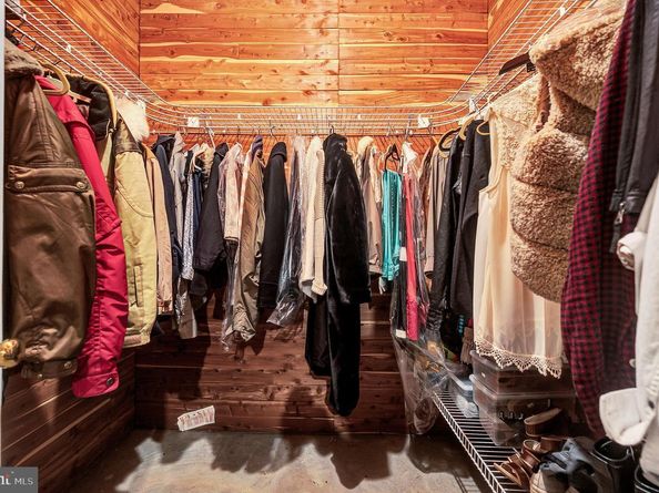 10918 Bells Ridge Drive, Potomac MD 20854