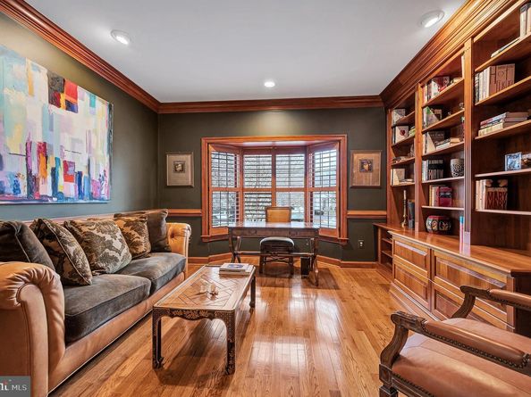 10918 Bells Ridge Drive, Potomac MD 20854