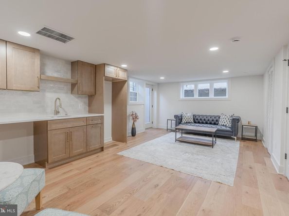 3107 Mosby Street, Alexandria VA 22305