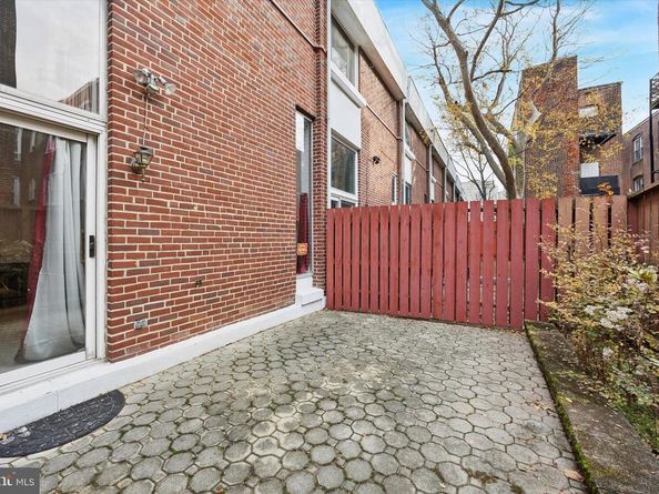 18 University Mews, Philadelphia PA 19104