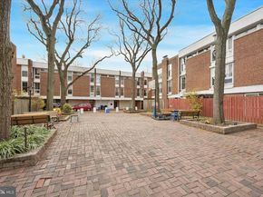 18 University Mews, Philadelphia PA 19104