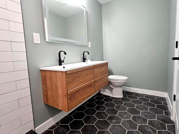 4920 N Camac Street, Philadelphia PA 19141