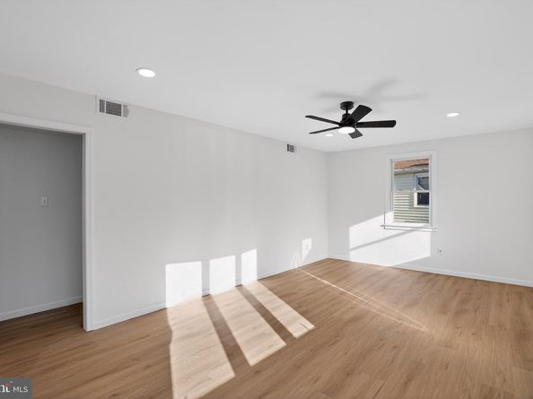 2653 Barnes Avenue, Abington PA 19001