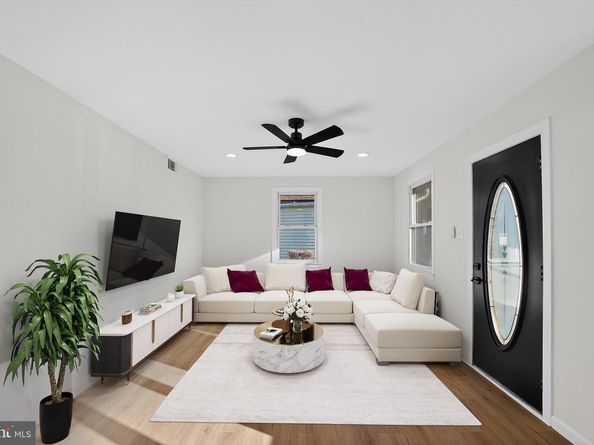 2653 Barnes Avenue, Abington PA 19001