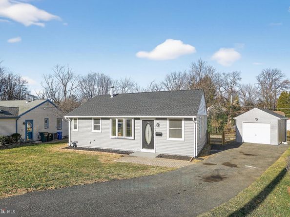 2653 Barnes Avenue, Abington PA 19001