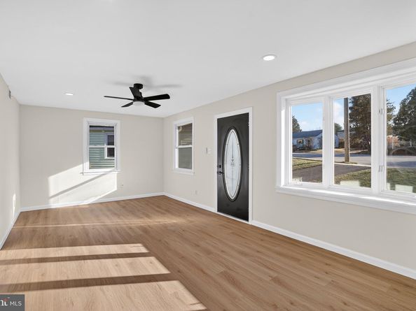 2653 Barnes Avenue, Abington PA 19001