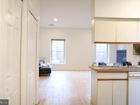 1631 Green Street E, Philadelphia PA 19130