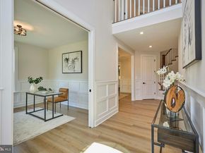 2904 Random Road, Falls Church VA 22042