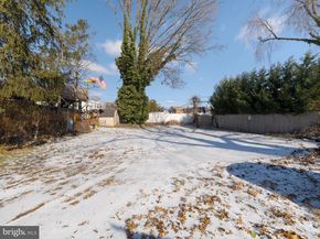 7413 Rockwell Avenue, Philadelphia PA 19111