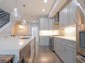 1632 K Street NE PH, Washington DC 20002