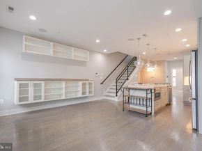 1632 K Street NE PH, Washington DC 20002