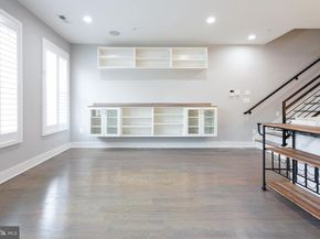 1632 K Street NE PH, Washington DC 20002