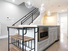 1632 K Street NE PH, Washington DC 20002