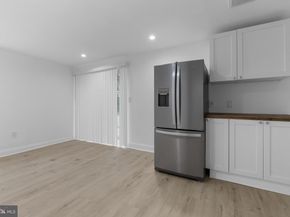 3284 Annandale Road, Falls Church VA 22042