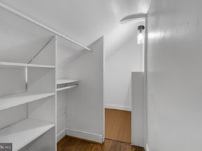3284 Annandale Road, Falls Church VA 22042
