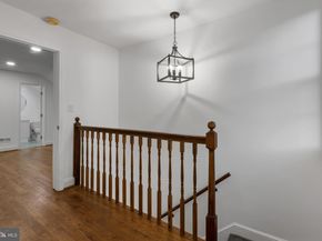 3284 Annandale Road, Falls Church VA 22042