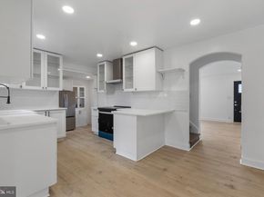 3284 Annandale Road, Falls Church VA 22042