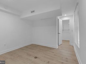 3284 Annandale Road, Falls Church VA 22042