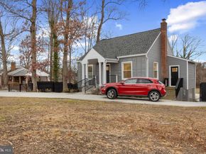 3284 Annandale Road, Falls Church VA 22042