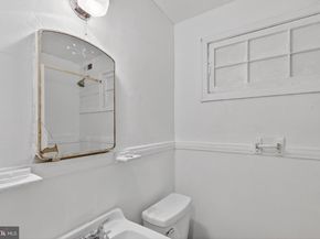 1711 H Street NE, Washington DC 20002