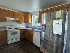 485 4TH Avenue, Warminster PA 18974