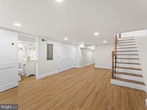 934 Snyder Avenue, Philadelphia PA 19148