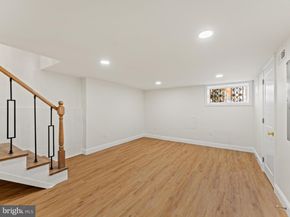 934 Snyder Avenue, Philadelphia PA 19148