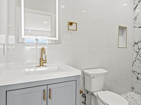 934 Snyder Avenue, Philadelphia PA 19148