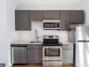 2465 18TH Street NW 1, Washington DC 20009