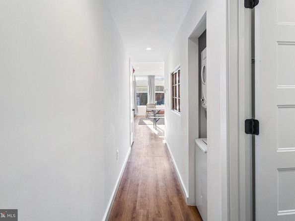 2465 18TH Street NW 1, Washington DC 20009