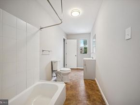 5626 Bloyd Street, Philadelphia PA 19138