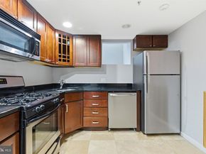 1027 N 4TH Street G, Philadelphia PA 19123