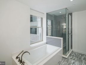 1737 Chestnut Street 301, Philadelphia PA 19103