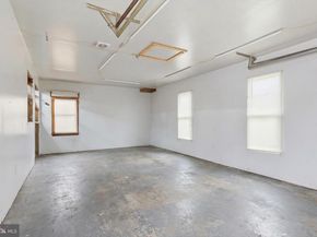 112 N Kennedy Road, Sterling VA 20164