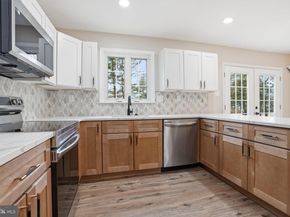 16 Rucker Road, Richboro PA 18954