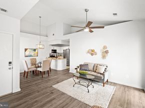 11731 Summerchase Circle 1731E, Reston VA 20194
