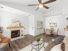 11731 Summerchase Circle 1731E, Reston VA 20194